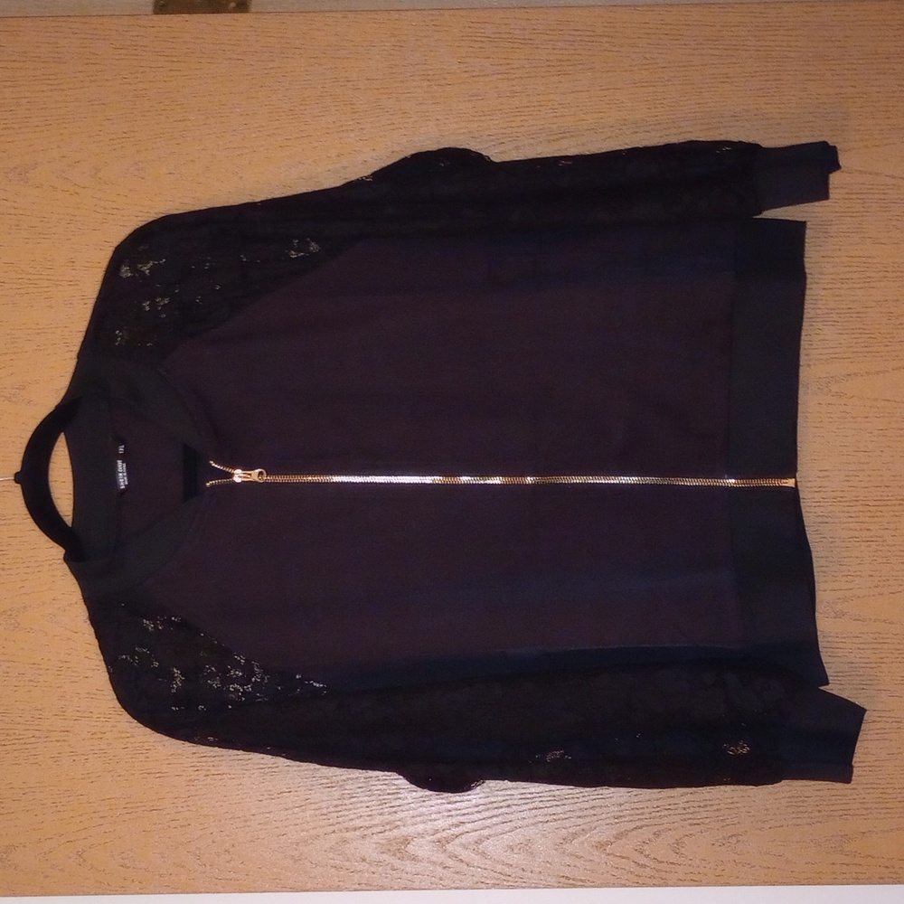 Black lace sleeved jacket size 1X shein